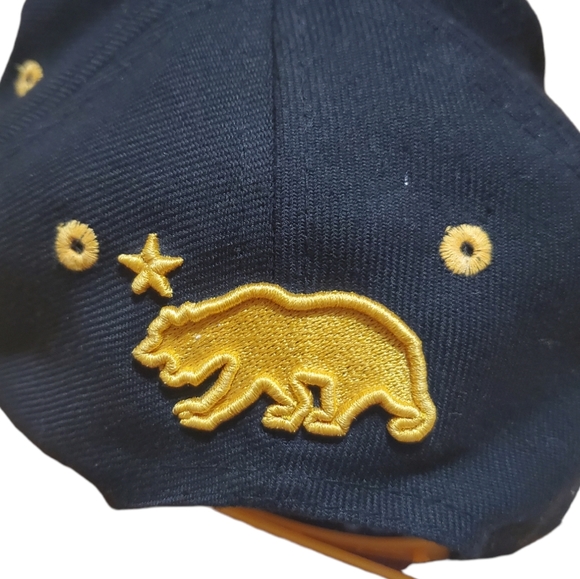 California Republic Leader L.O.G.A. Black & Yellow Snapback Hat - Picture 5 of 9